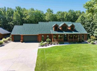 1728 Roberts Ln, Abrams, WI 54101