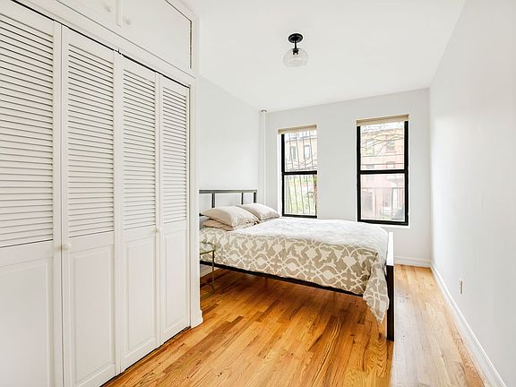 5th image of 365 Saint Johns Pl APT C