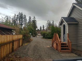 6930 Lower Ridge Rd, Everett, WA 98203