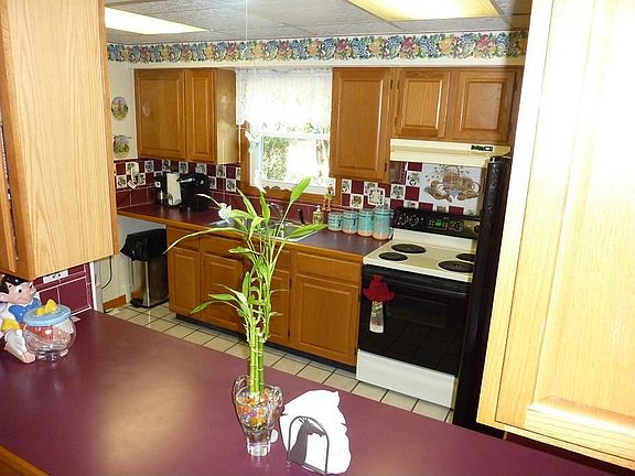 3rd image of 755 Tabatha Dr