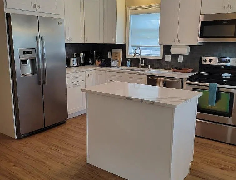 14 N Monroe Ave — Photo 11