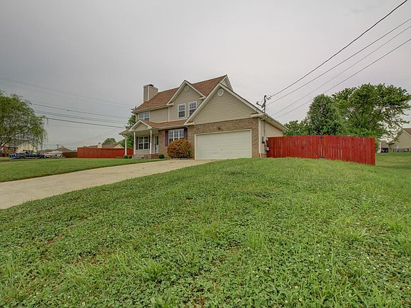 2nd image of 1327 Venessa Dr