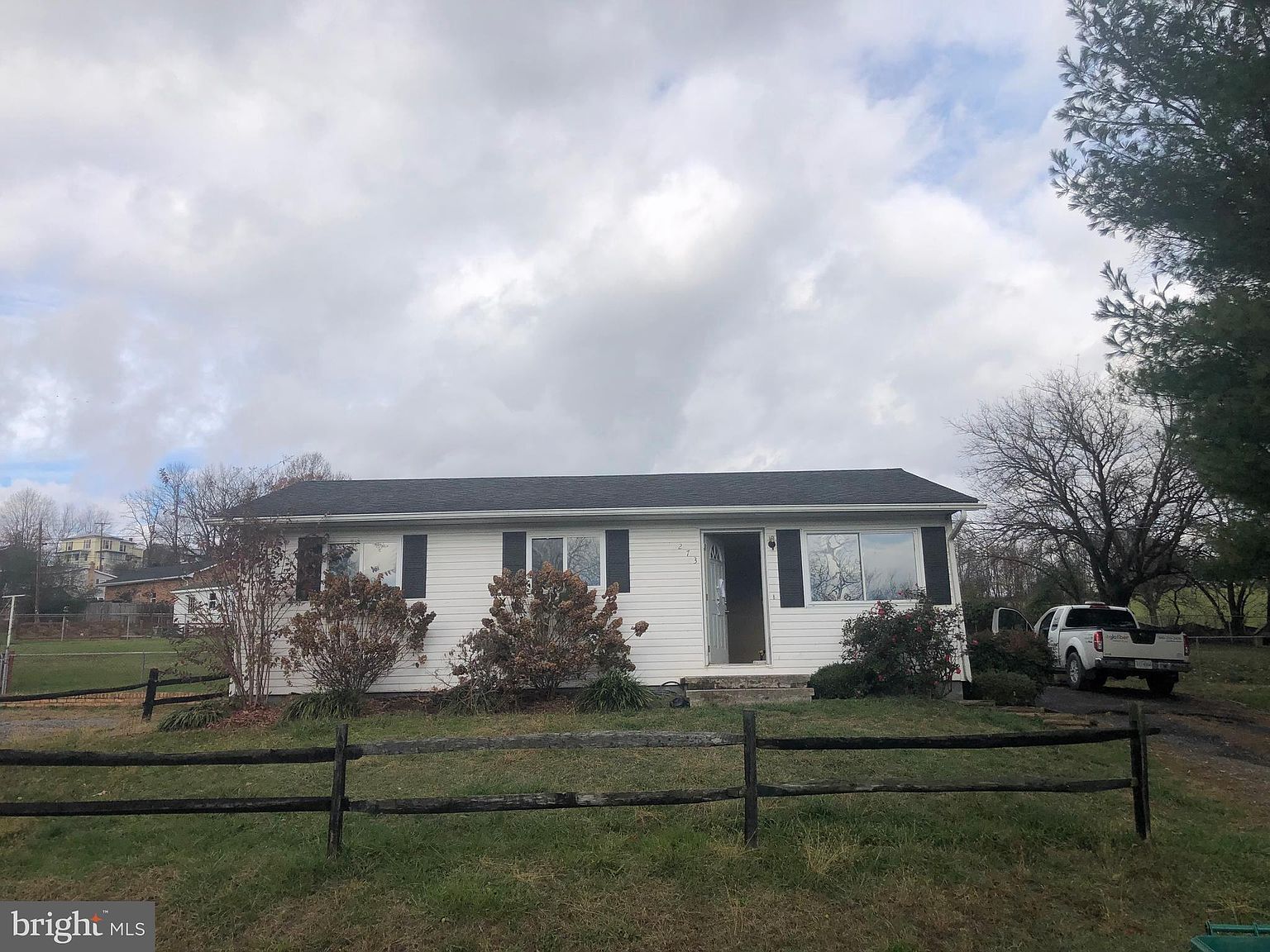 273 E Riverside Dr, Timberville, VA 22853 Zillow