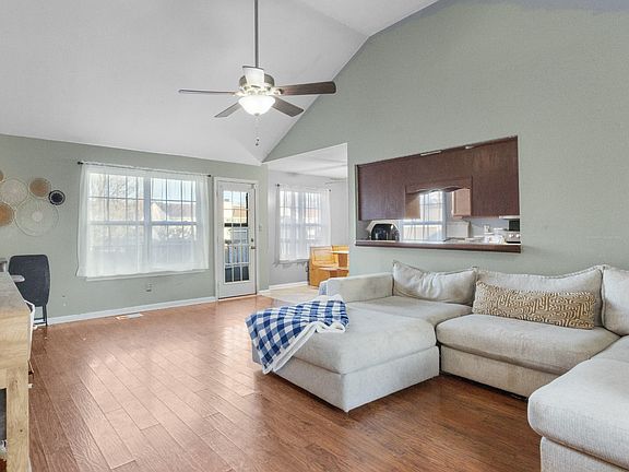 2nd image of 513 Gainey Dr