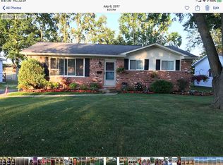 1009 Whiting St, Saint Clair, MI 48079