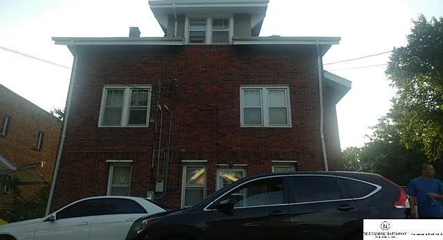 3901 S 24th St — Photo 18