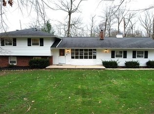 676 Parker Rd, Aurora, OH 44202