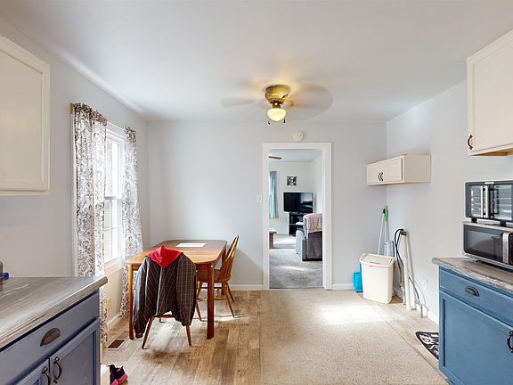 4th image of 1724 Johnson St