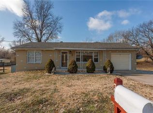 30 N Riley St, Kansas City, MO 64119