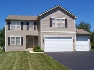 345 Springmeadow Dr, Poplar Grove, IL 61065