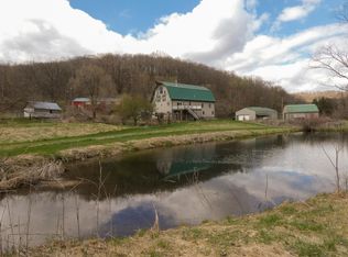 E4495 County Road Gg, Hillpoint, WI 53937