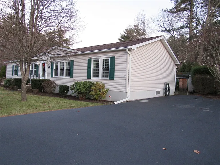2 Heather Ln — Photo 30