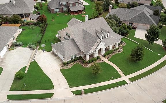 2nd image of 713 Harlequin Dr