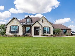 1080 Notting Hill Ln, Alleyton, TX 78935