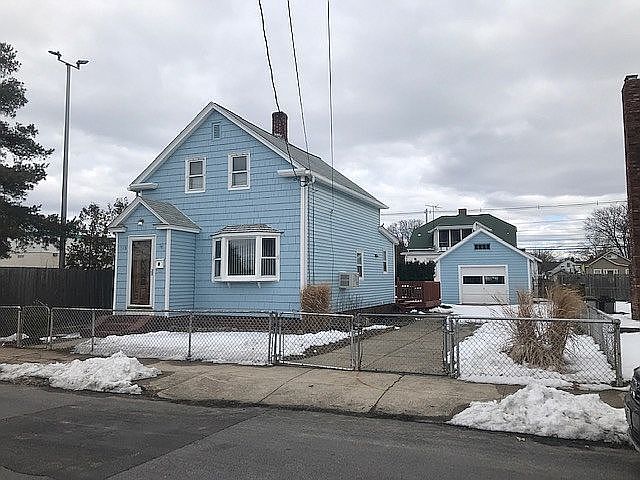 2nd image of 148 Littlefield St