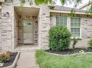 1901 Foxfield, Justin, TX 76247