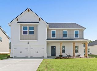 78 Faulkner Cir, Social Circle, GA 30025