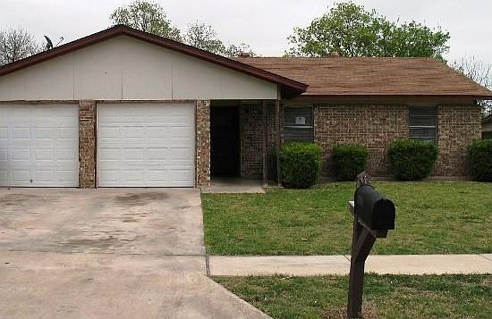 1st image of 2408 Andover Dr
