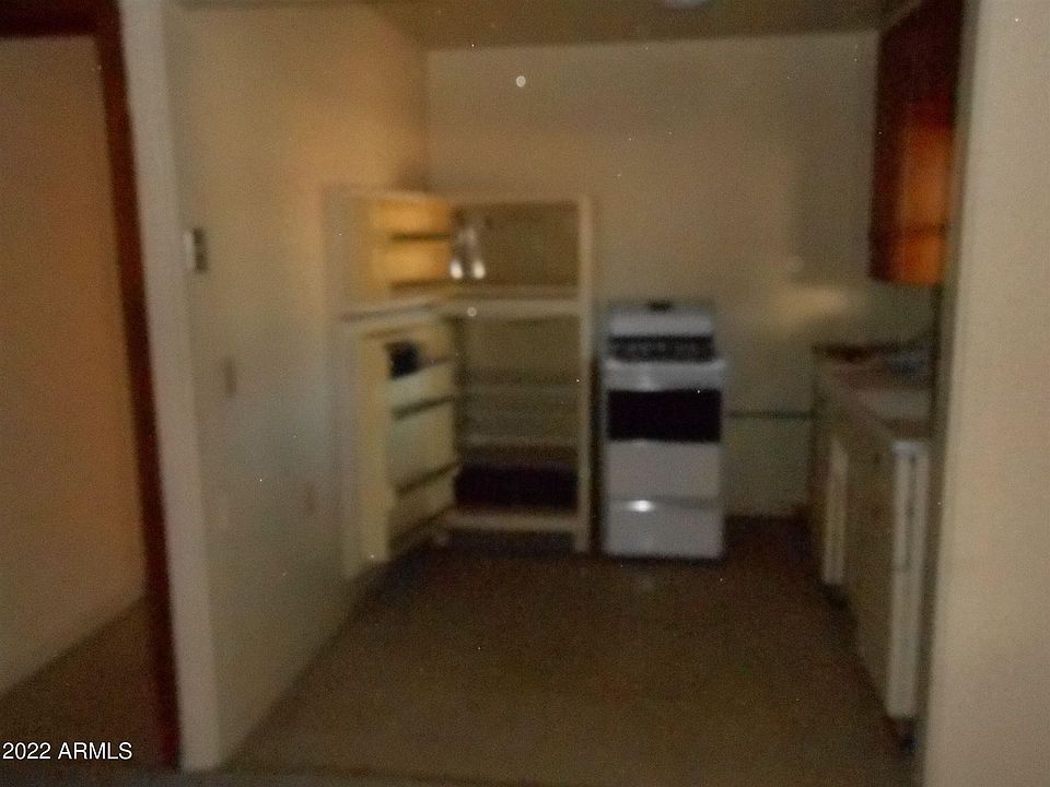 2nd image of 8818 N 6th Pl