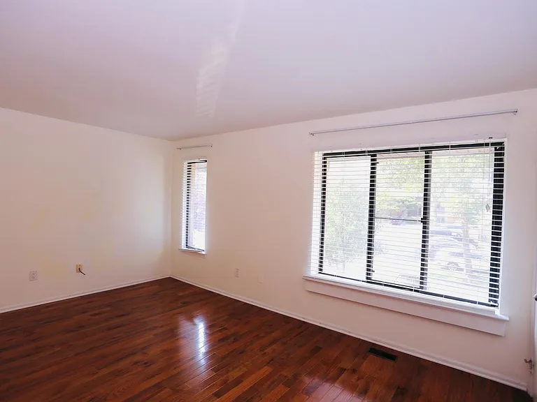 133 Woodgate Ln #23 — Photo 10
