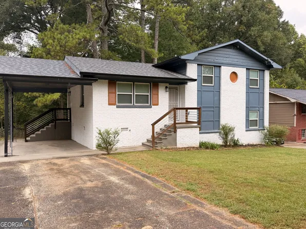 3589 Eisenhower Cir SE, Atlanta, GA 30354