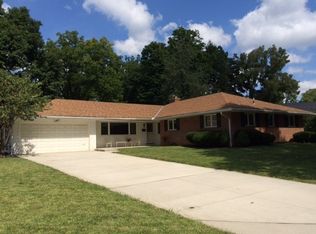 282 Faye Dr, Columbus, OH 43230