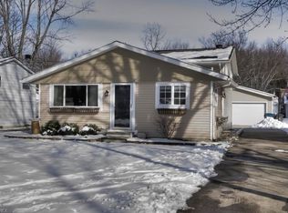 5601 Broad Blvd, North Ridgeville, OH 44039