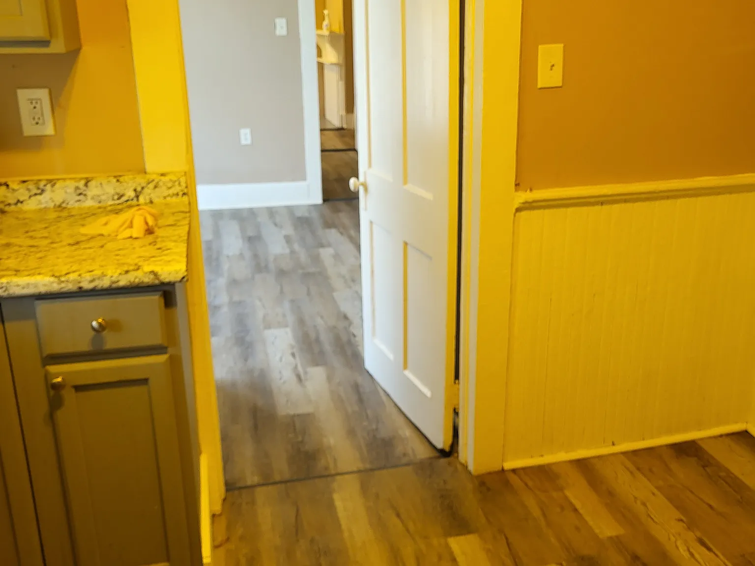 3 bed, 1.5 bath, 1000 sqft, $1,500 — Photo 3