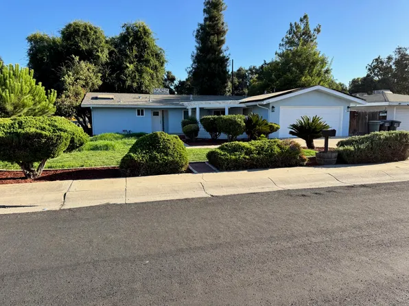 1640 W Princeton Court, Visalia, CA 93277