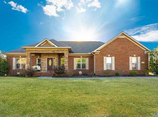 14735 Birchbark St, Athens, AL 35613