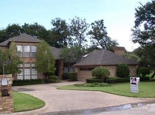 2217 Shari Ln, Garland, TX 75043