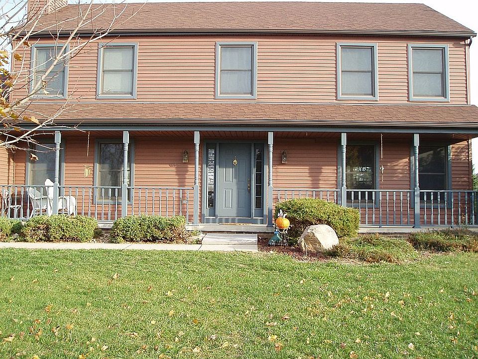 Dexter 9128 Stoneyfield Ct