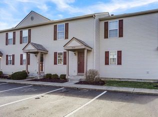 5691 Snow Dr #131E, Hilliard, OH 43026