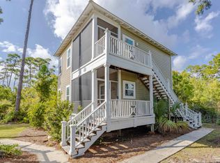 Purple Parrot, Pensacola, FL 32507