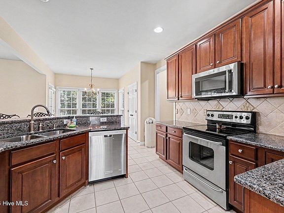 3rd image of 5997 Jones Farm Road