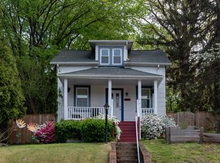 6211 60th Pl, Riverdale, MD 20737