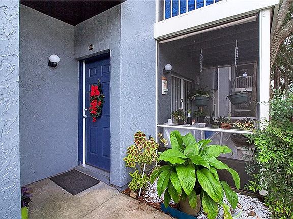 3rd image of 3831 Nautical Way Unit 102