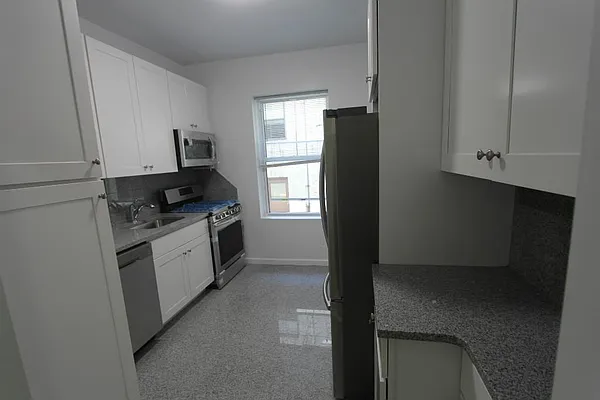 Sold by Hatuka Properties | media 9