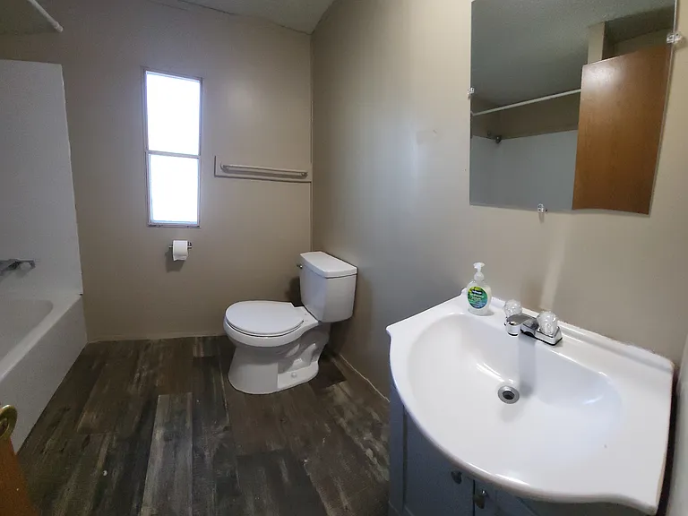 Armadillo Dr — Photo 7