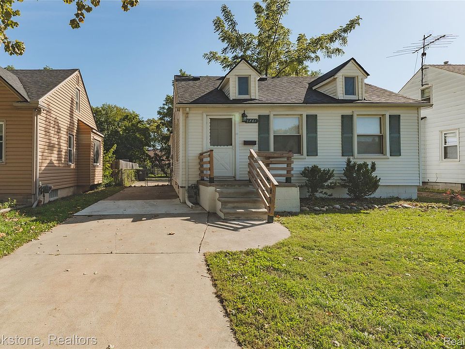 6761 Ziegler St, photo 3