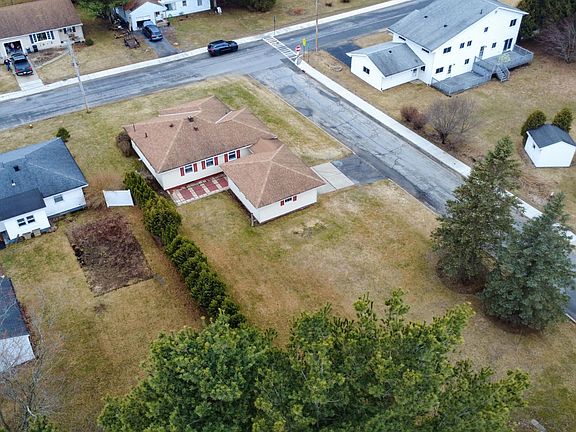 4th image of 22 Julia Street