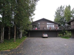 7207 Foxridge Cir, Anchorage, AK 99518