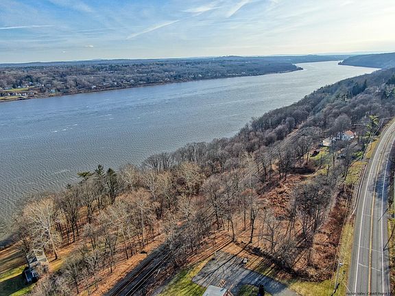4th image of 1859 Broadway / Rt 9w