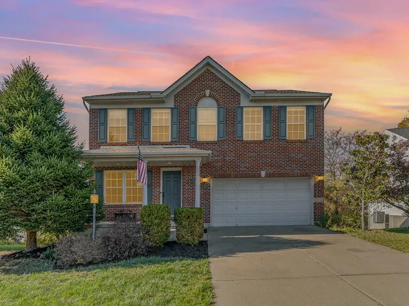 2012 Falling Water Ln, Hebron, KY 41048