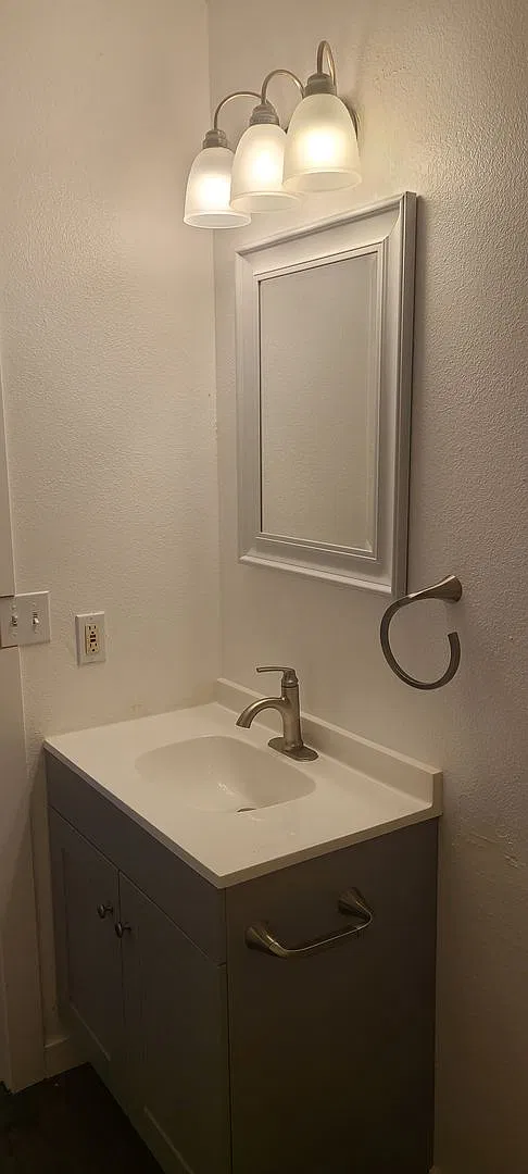 Beautifully Remodeled 4-Bedroom Home in Coeur d'Alene — Photo 3
