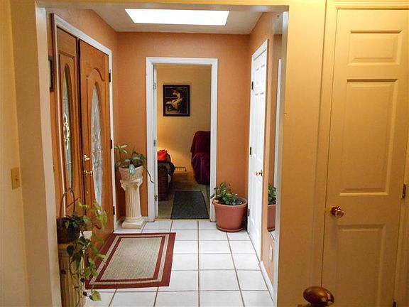 5th image of 11120 Embassy Dr