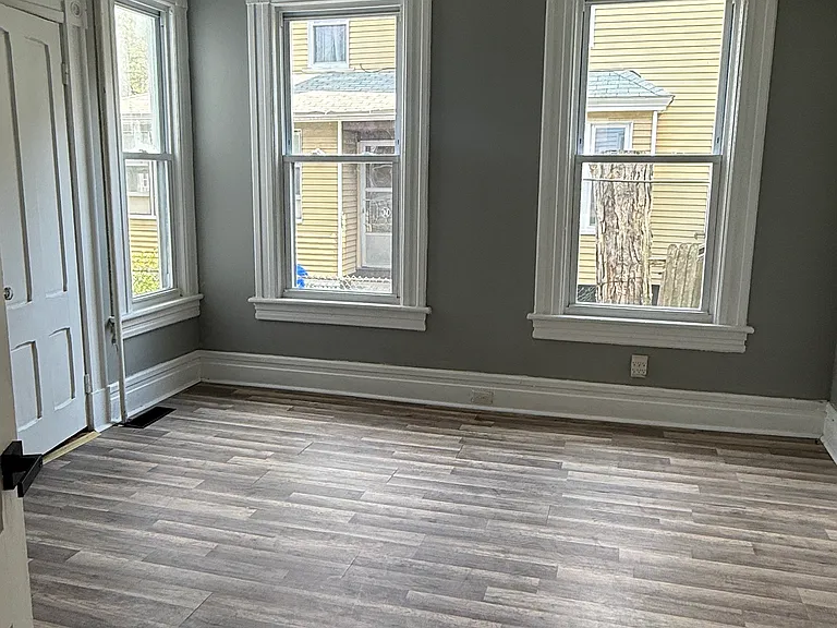 16 Amherst St #1 — Photo 3