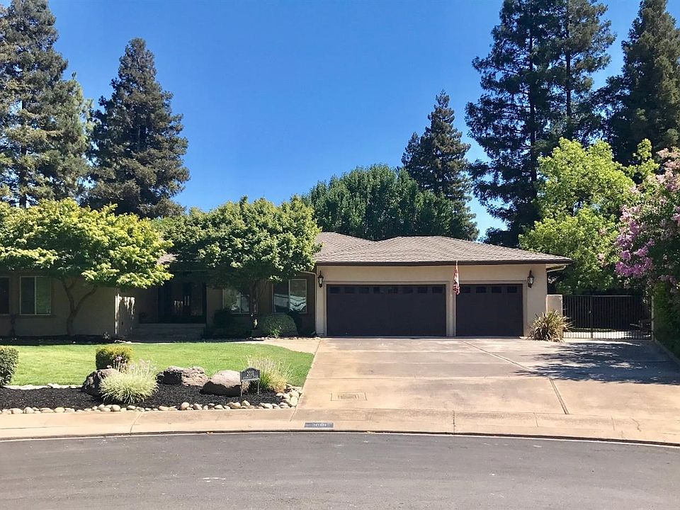 2nd image of 2018 Woodhaven Cir