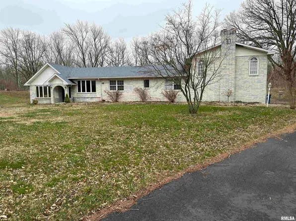 421 N Morrison St, Centralia, IL 62801