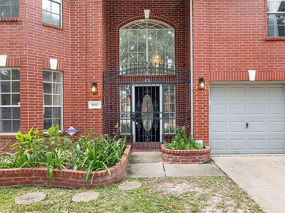 2nd image of 8902 Barron Wood Circle